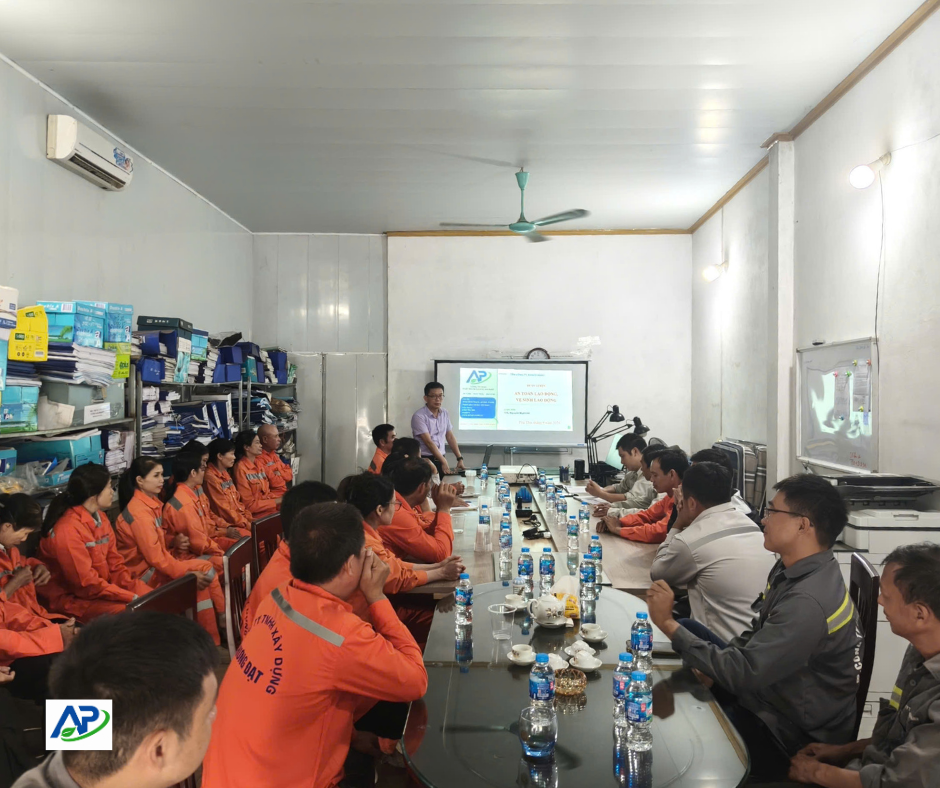 Huấn luyện An toàn, vệ sinh lao động